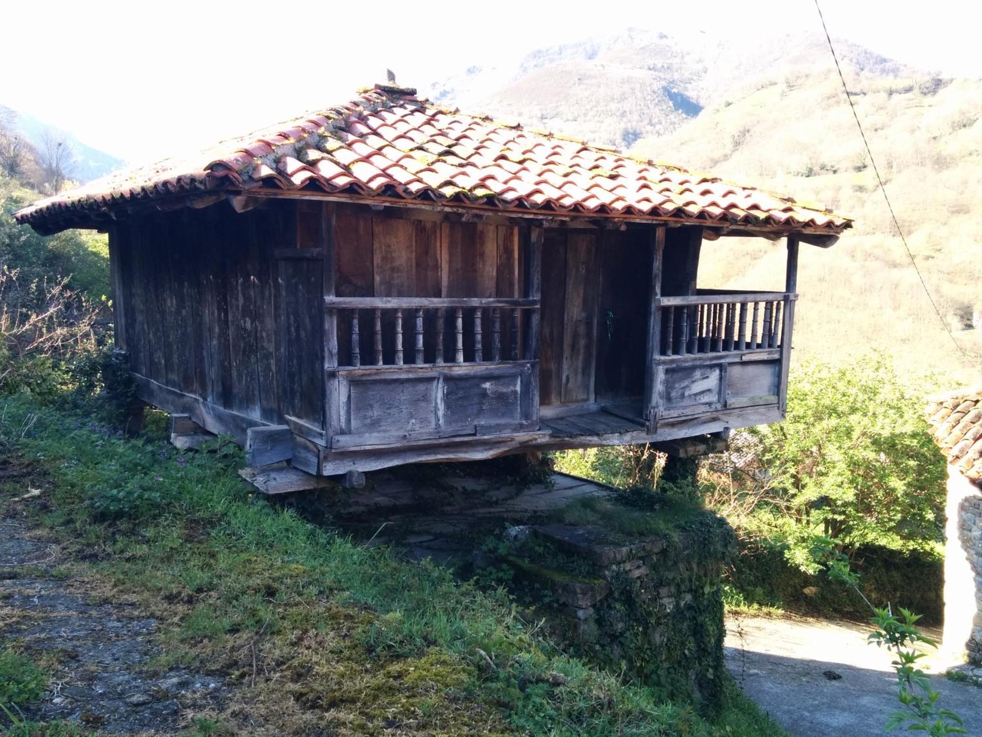 Vila Casa La Parra Villar de Vildas Exteriér fotografie